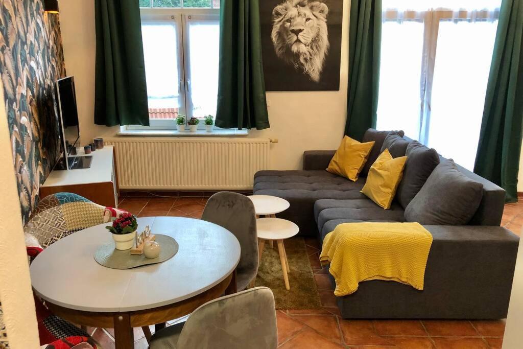 Apartment Zum Goldenen Lowen Inkl. Parkplatz & Wlan Эрфурт Экстерьер фото